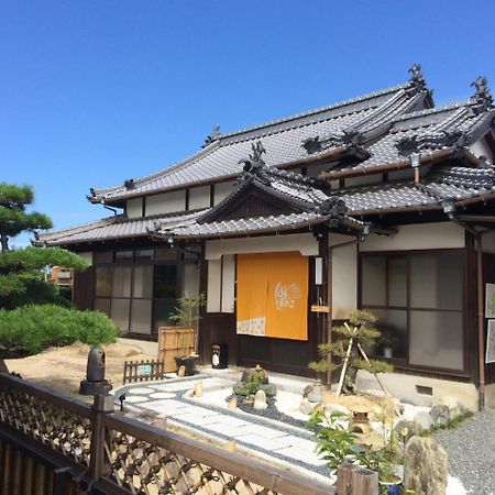 Imabari Railway Station しまなみ海道お宿ぽんぽこ מראה חיצוני תמונה